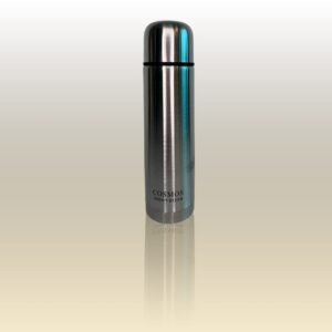 Termo bala de acero inoxidable con capacidad para medio litro.